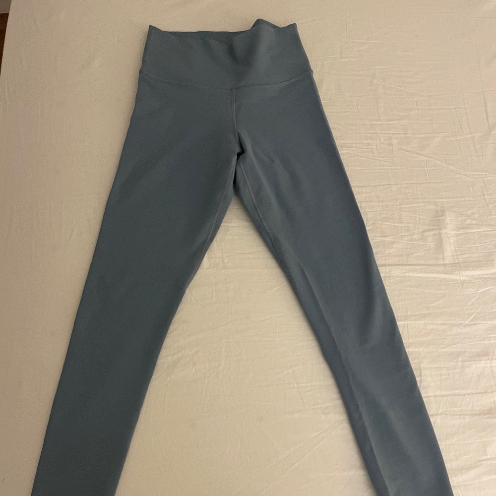 TNA aritzia blue leggings